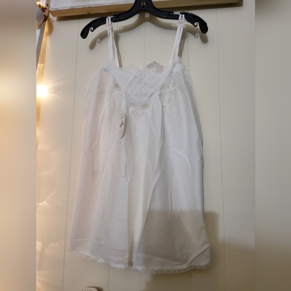 New vintage nightie